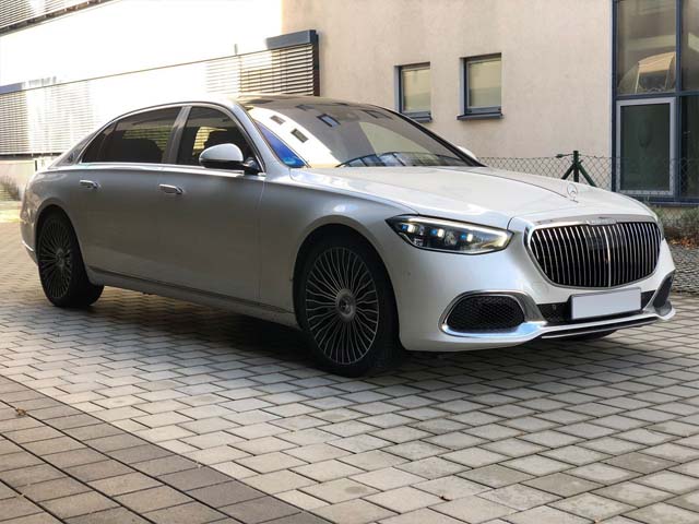 Аренда прокат бронирование престижного люкс VIP автомобиля машины в Мюнхене в Баварии
